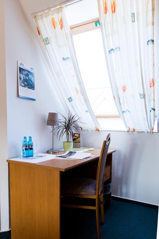 Stadthotel Kolpinghaus - Vier Ecken Werne Phòng bức ảnh