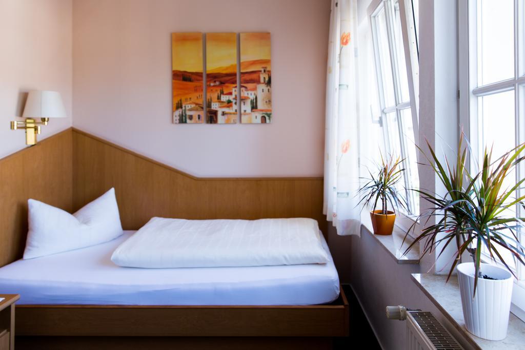 Stadthotel Kolpinghaus - Vier Ecken Werne Phòng bức ảnh